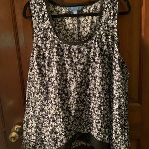 Simply Vera, Vera Wang Floral Tank Top.